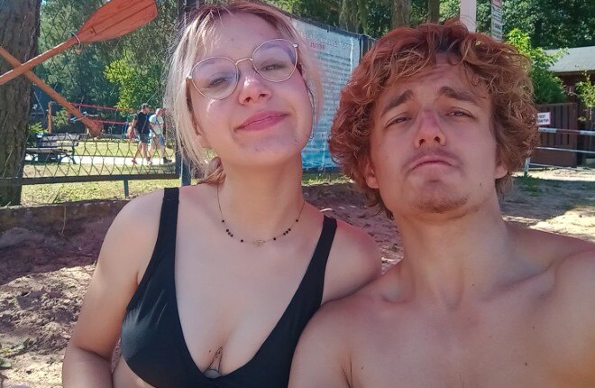 ccc6b0d3-0cd8-4382-a69e-7b89fc12b275photo (Custom)